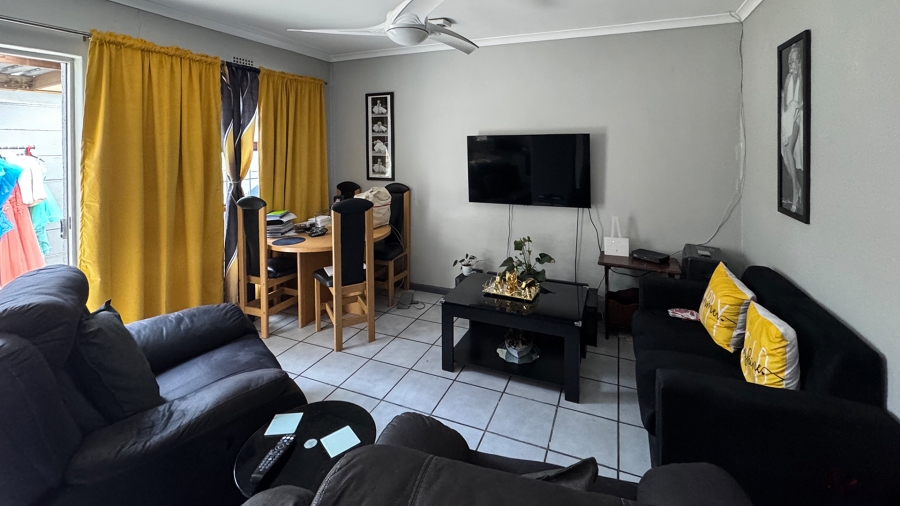 2 Bedroom Property for Sale in Parow Valley Western Cape